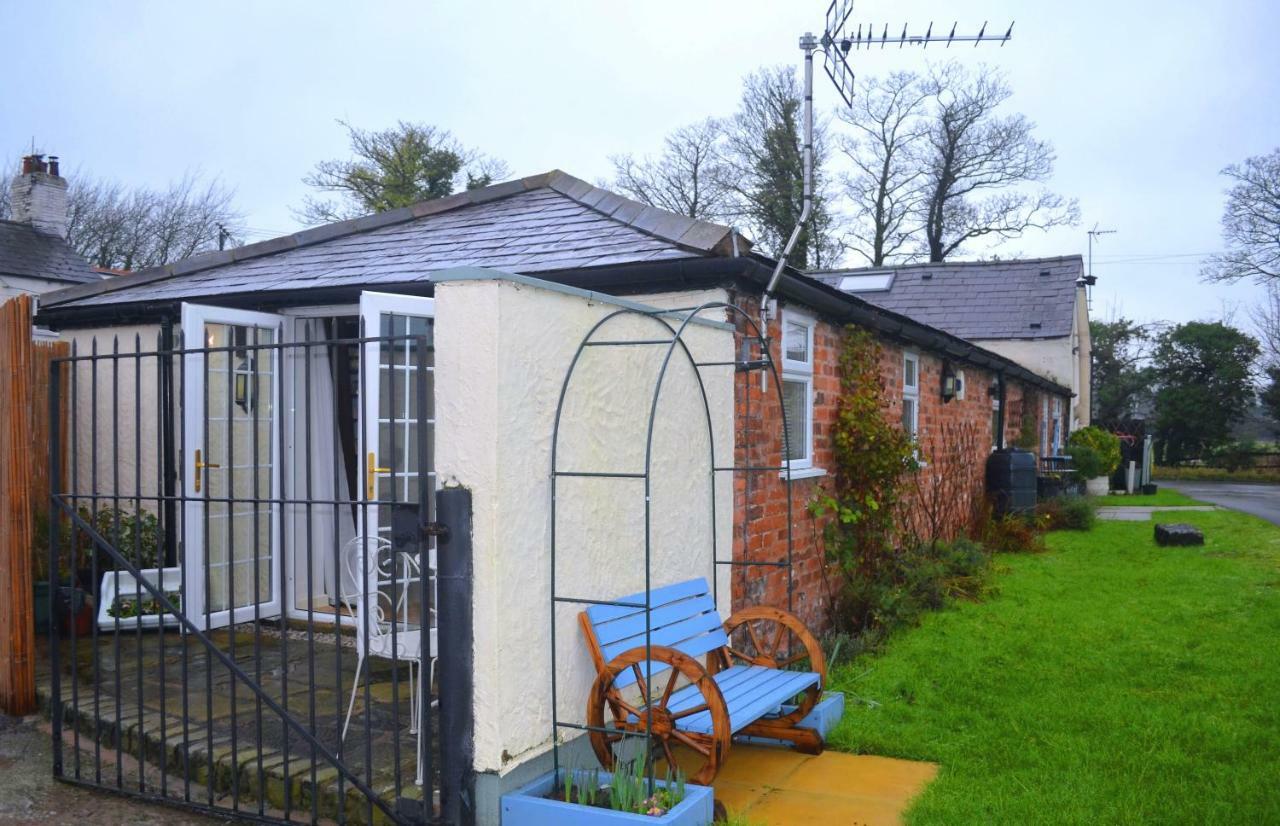 Bramble Barn Retreat Chester Exterior foto